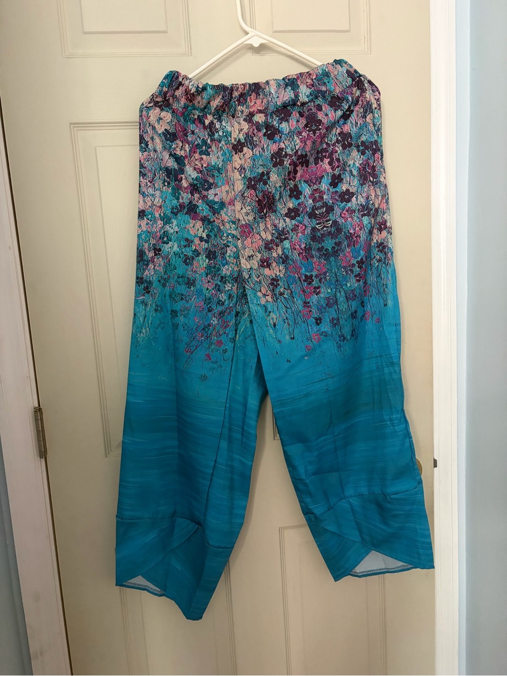 Turquoise Floral Ombre Wide-Leg Pants